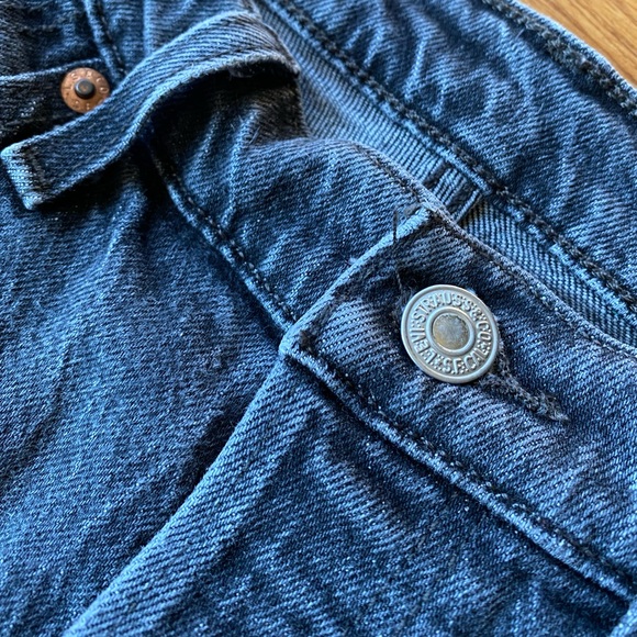 NWOT Authentic Levi’s 501 Cropped Jeans - Picture 6 of 11